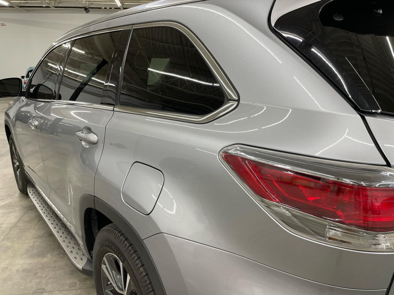 Toyota Highlander FWD 4dr V6 XLE (Natl) 2016