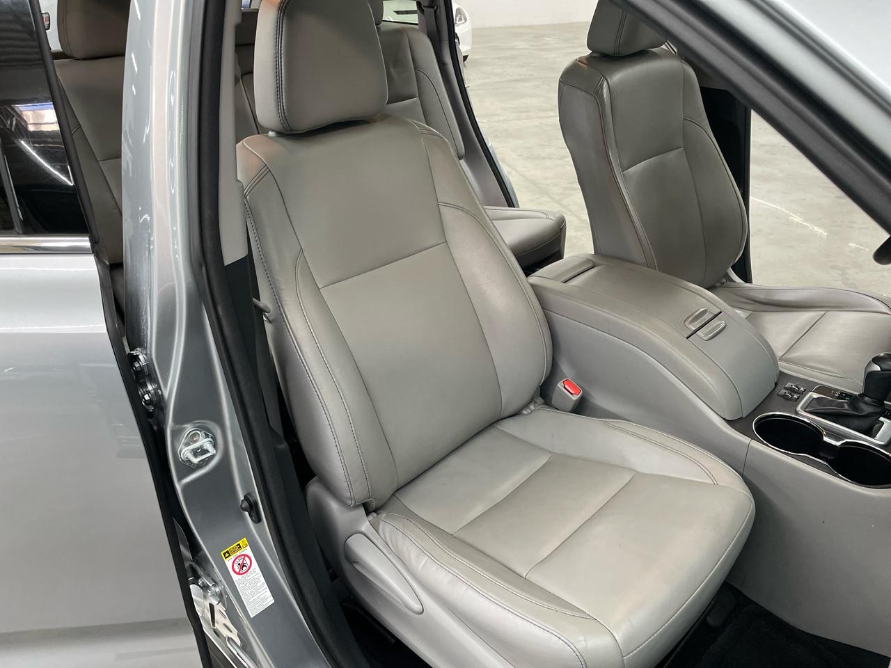 Toyota Highlander FWD 4dr V6 XLE (Natl) 2016