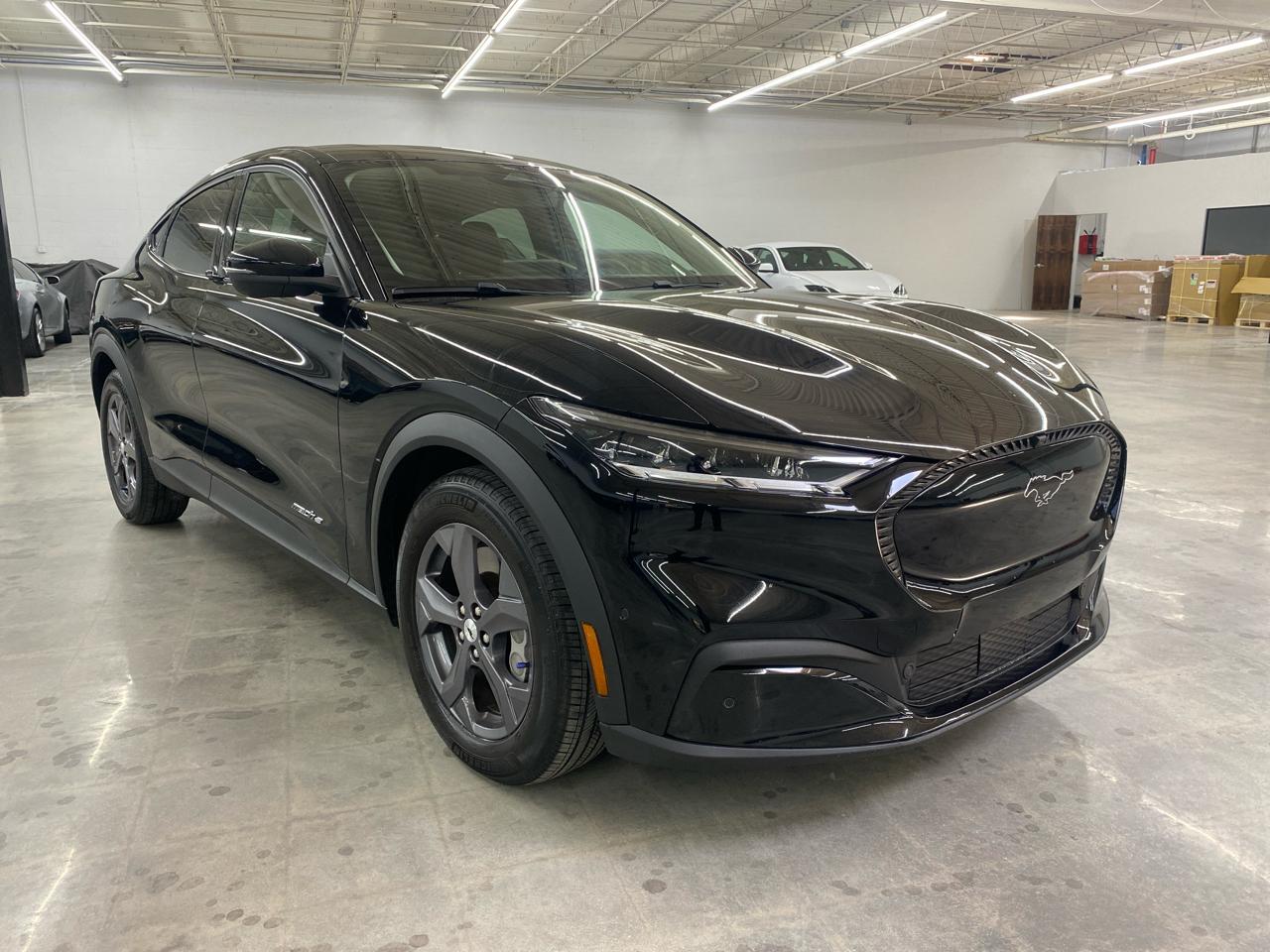 Ford Mustang Mach-E Select RWD 2023