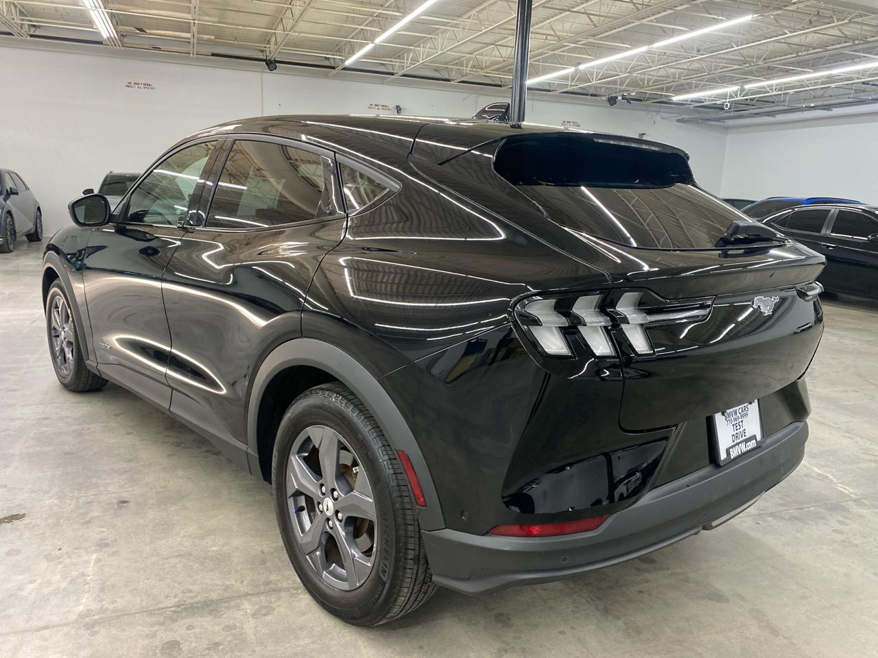 Ford Mustang Mach-E Select RWD 2023