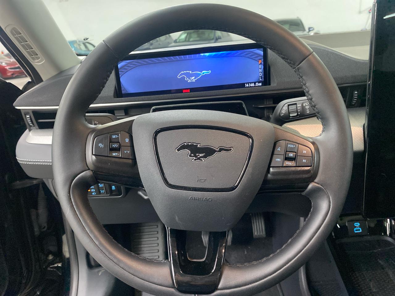 Ford Mustang Mach-E Select RWD 2023