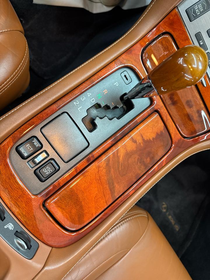 Lexus SC 430 2dr Convertible 2002