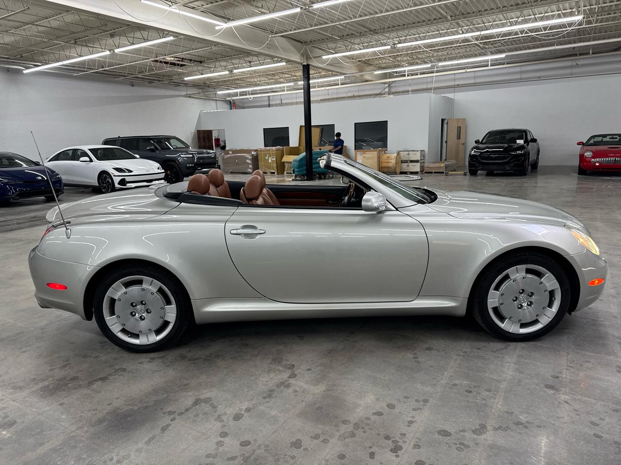 Lexus SC 430 2dr Convertible 2002