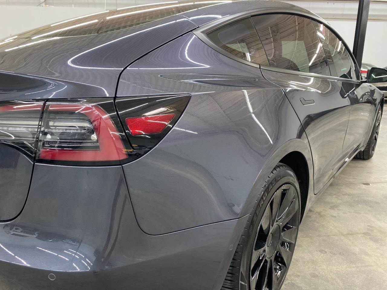 Tesla Model 3 Long Range Battery RWD 2018