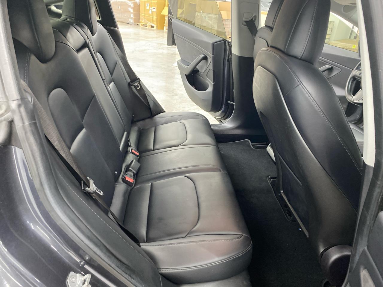 Tesla Model 3 Long Range Battery RWD 2018