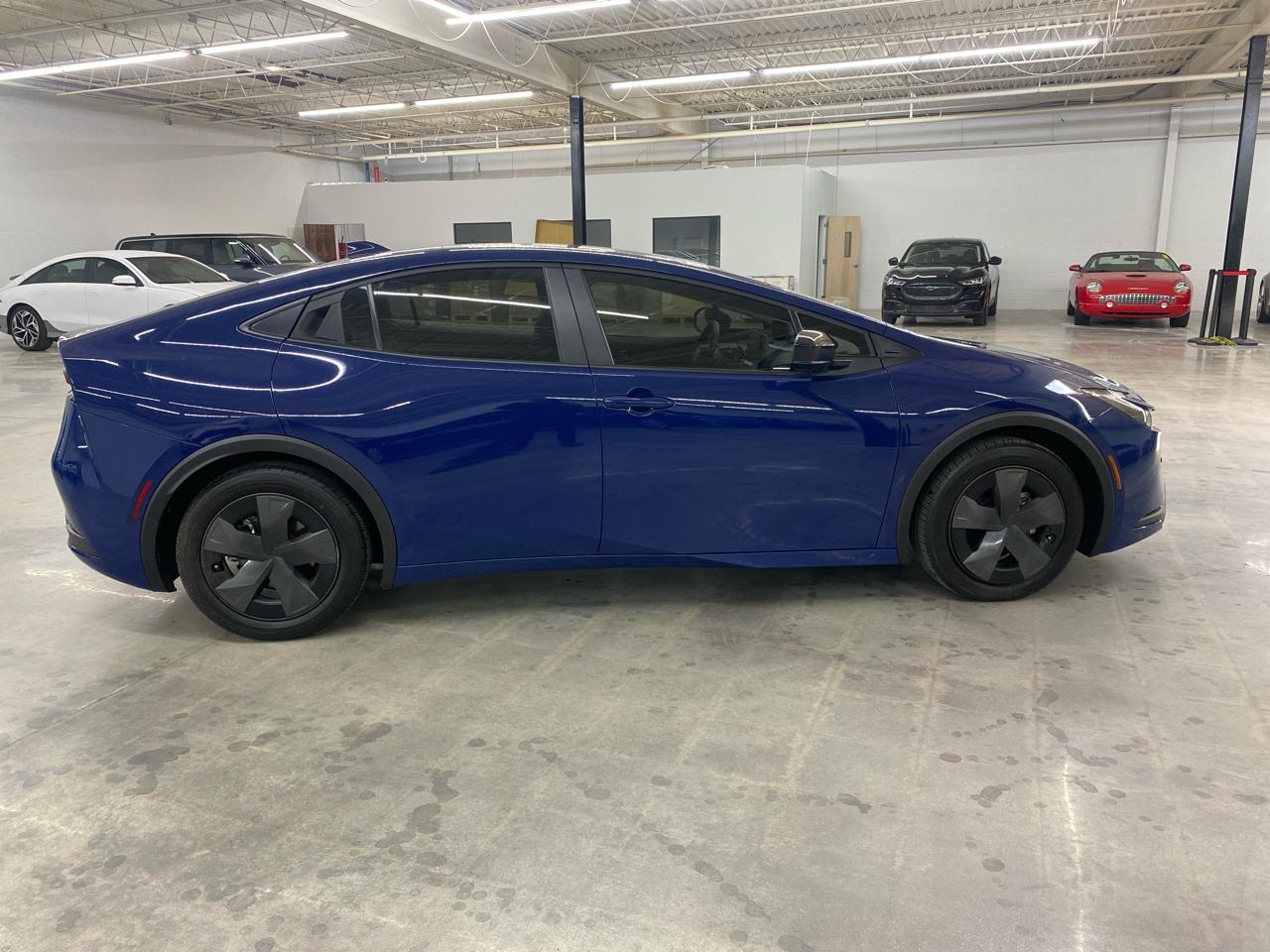 Toyota Prius LE 2025