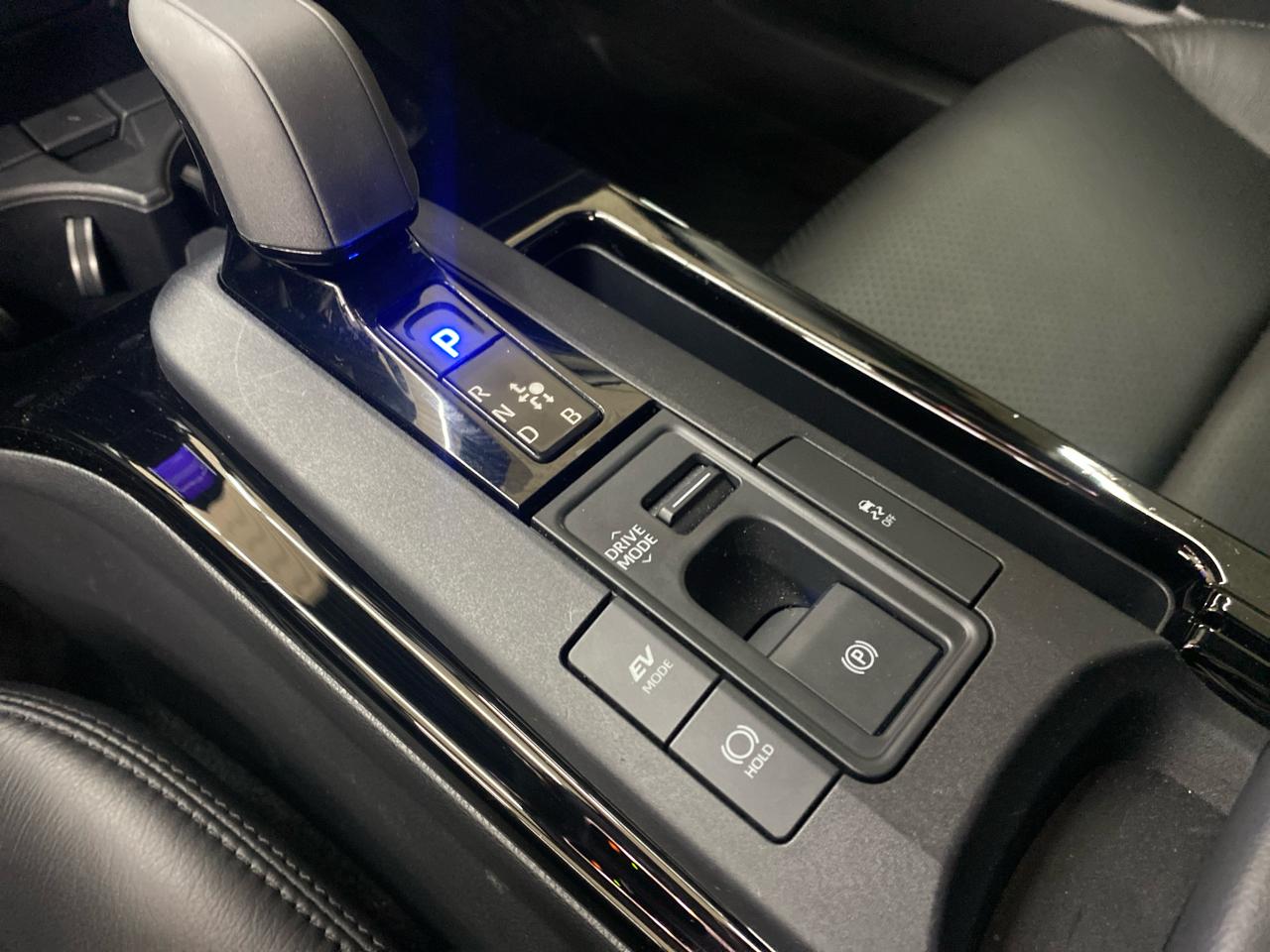 Toyota Prius LE 2025