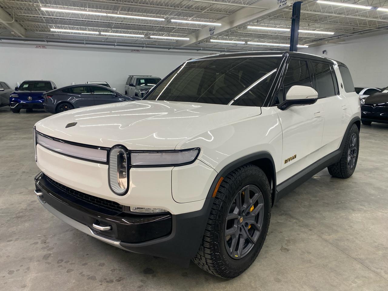 Rivian R1S Adventure Package AWD 2023