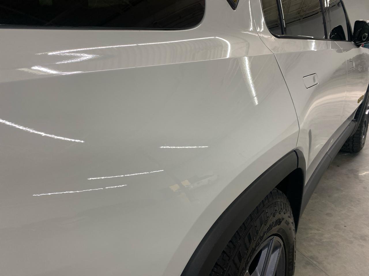 Rivian R1S Adventure Package AWD 2023