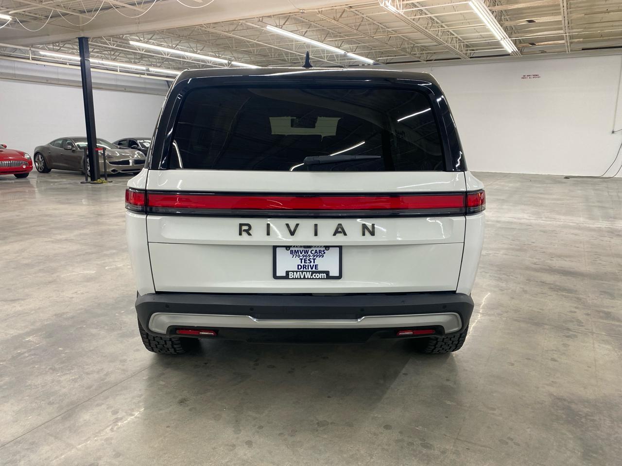 Rivian R1S Adventure Package AWD 2023