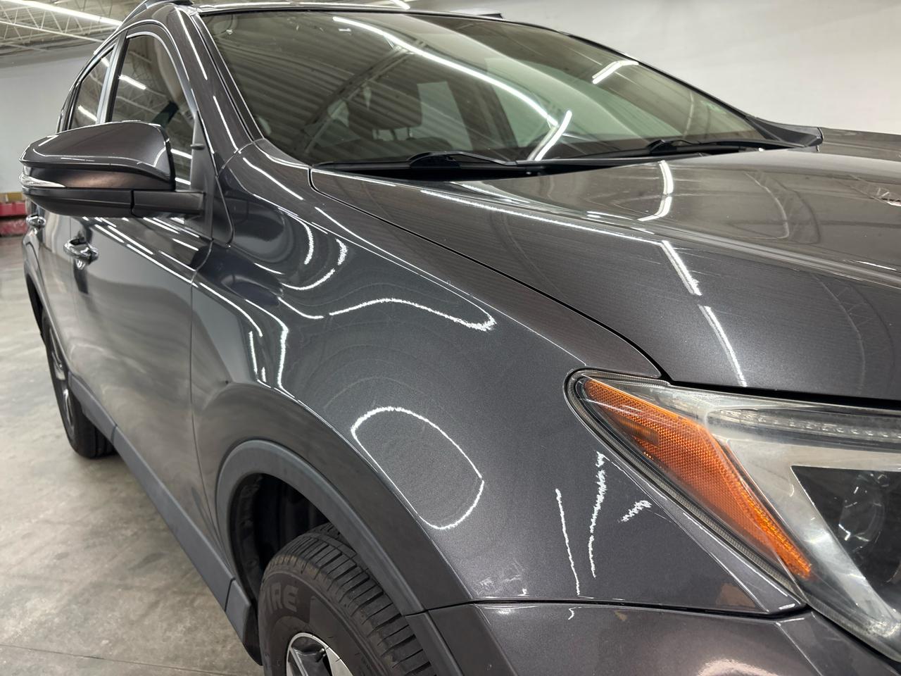 Toyota RAV4 FWD 4dr XLE (Natl) 2016