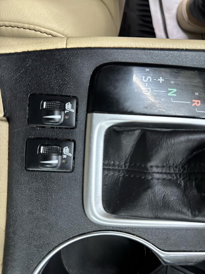 Toyota Highlander XLE V6 AWD (Natl) 2017