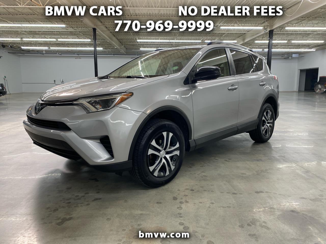 Toyota RAV4 LE FWD (Natl) 2018