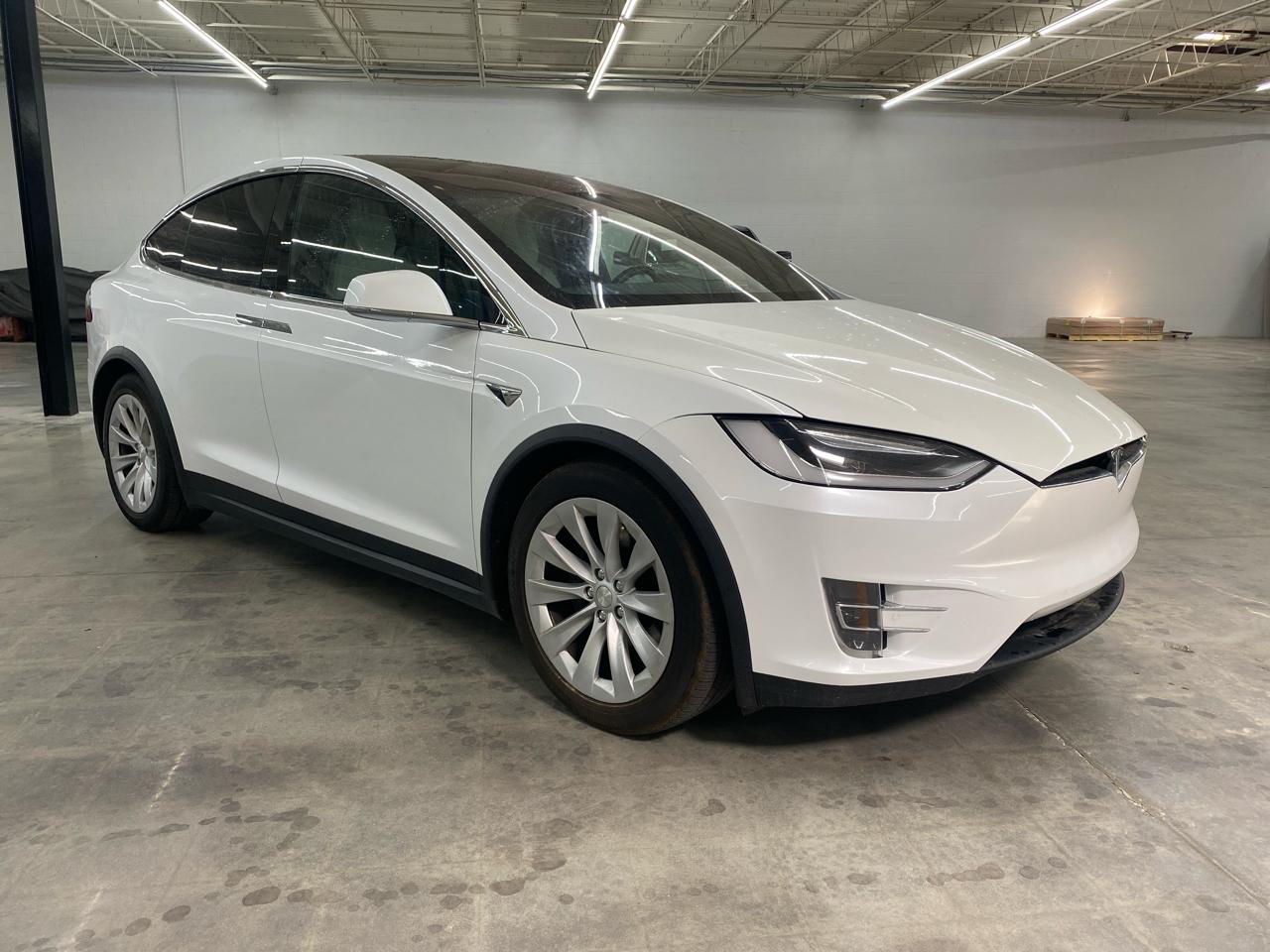 Tesla Model X 90D 2017