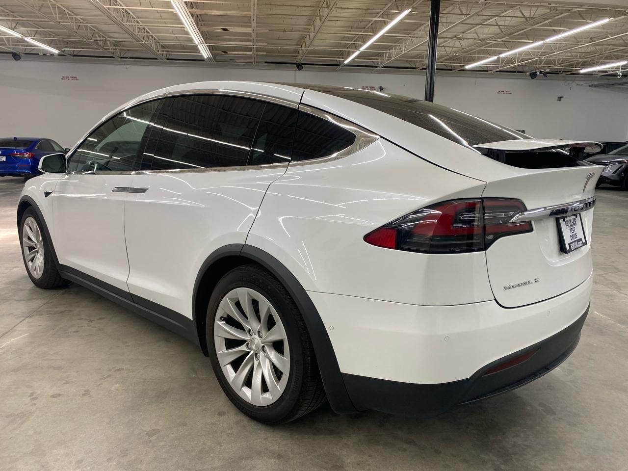Tesla Model X 90D 2017