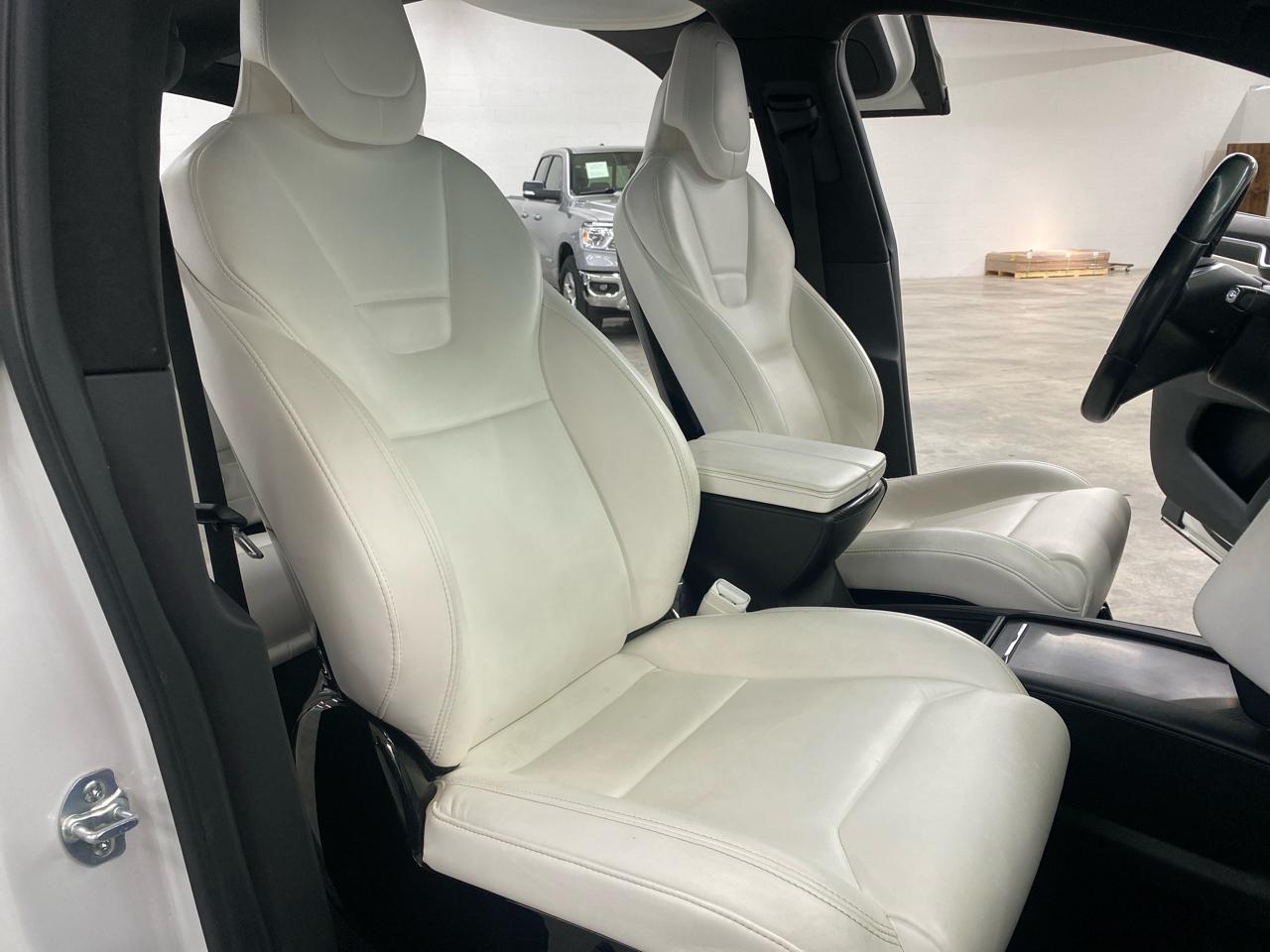 Tesla Model X 90D 2017