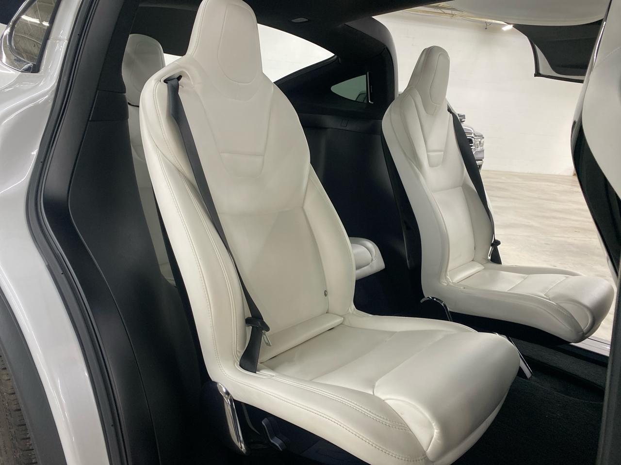 Tesla Model X 90D 2017