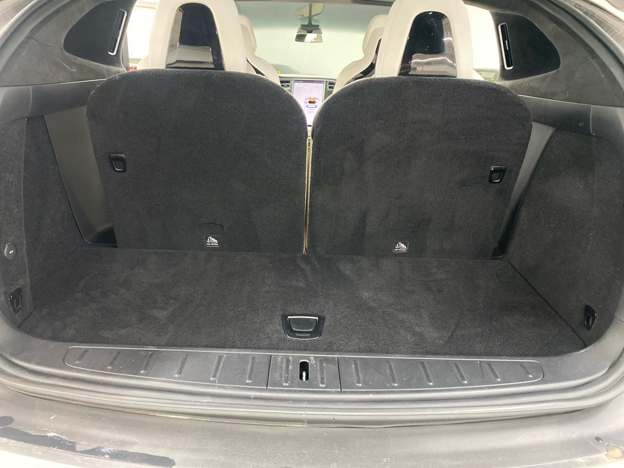 Tesla Model X 90D 2017