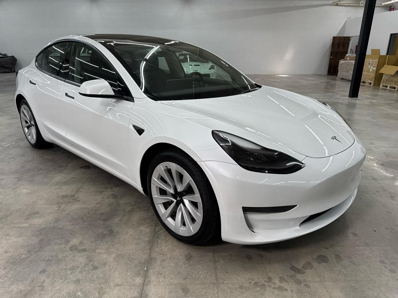 Tesla Model 3 Standard Range Plus RWD 2023