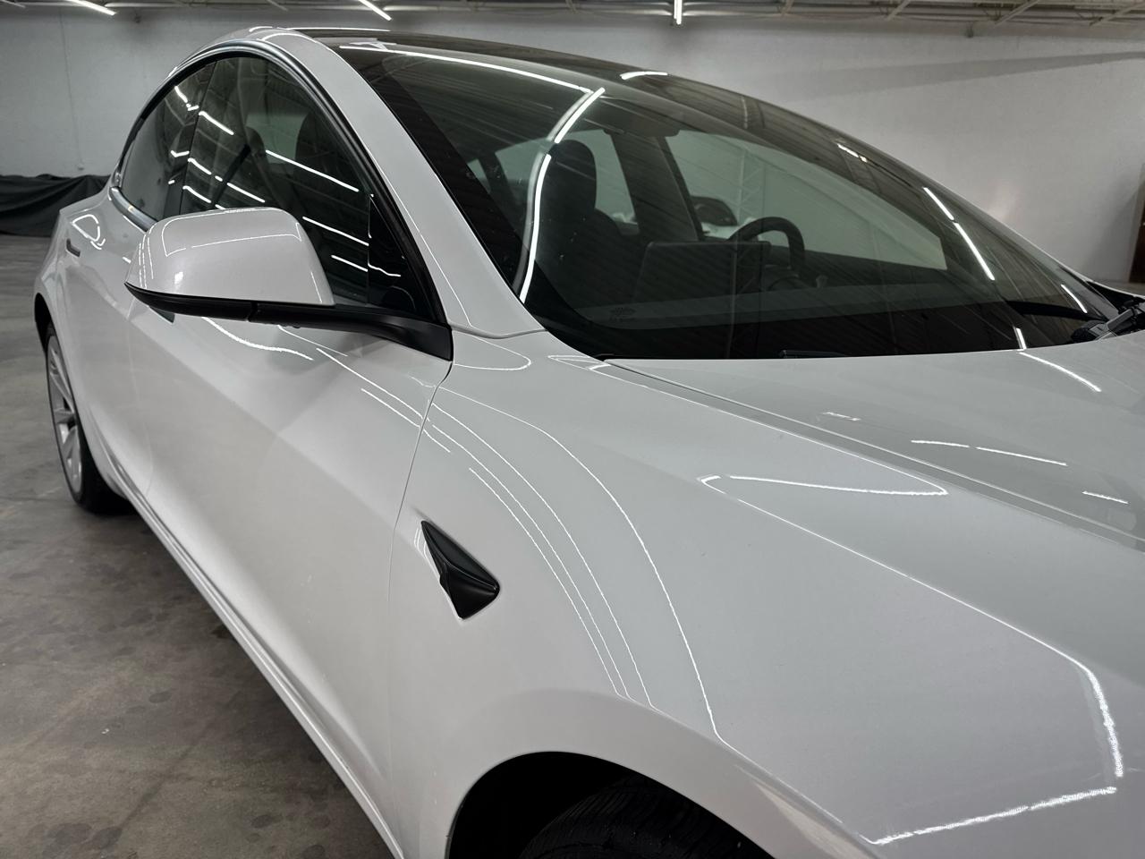 Tesla Model 3 Standard Range Plus RWD 2023