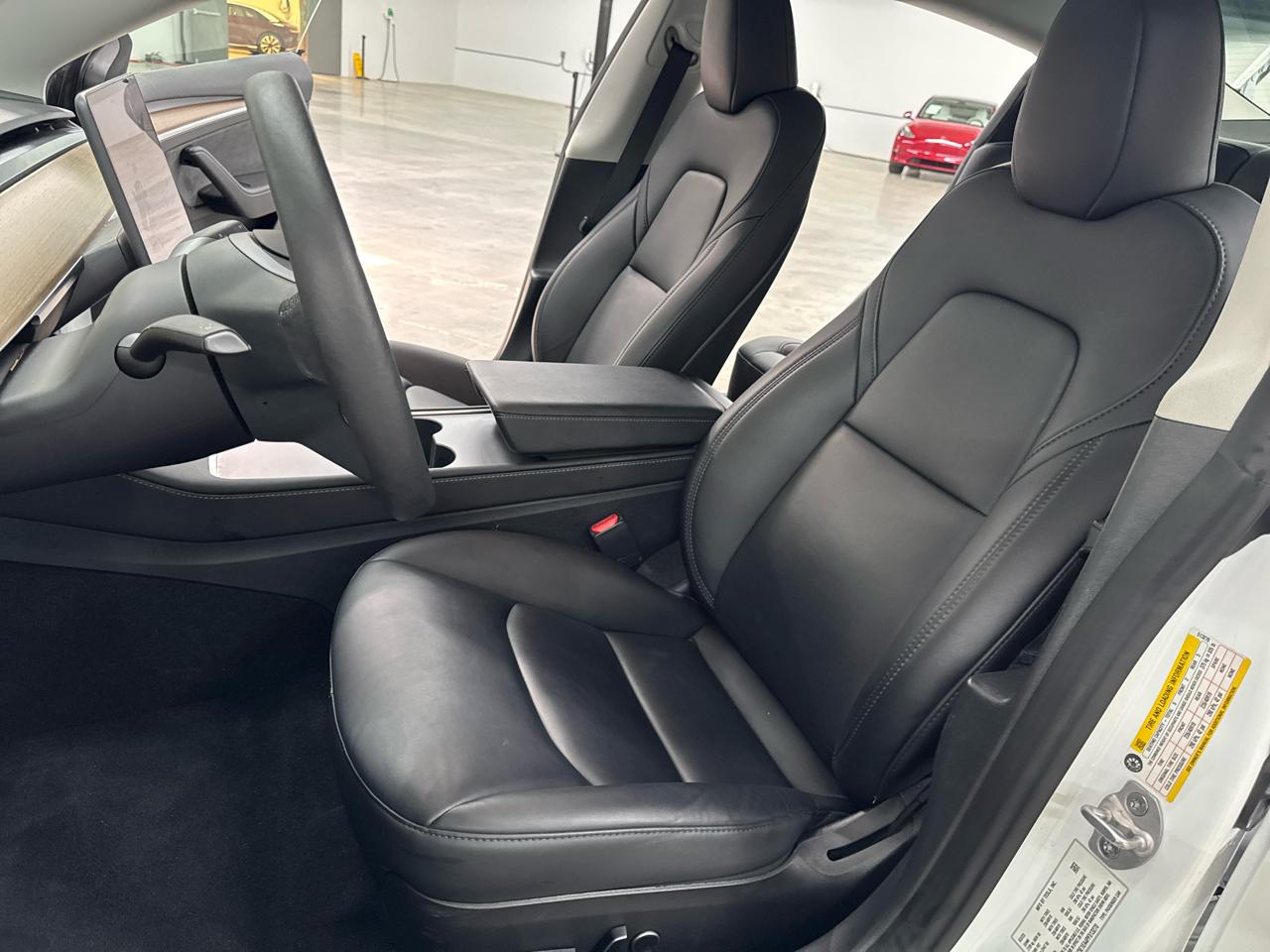 Tesla Model 3 Standard Range Plus RWD 2023