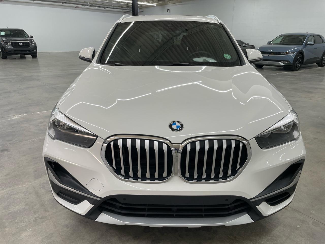 BMW X1 xDrive28i Sports Activity Vehicle 2022