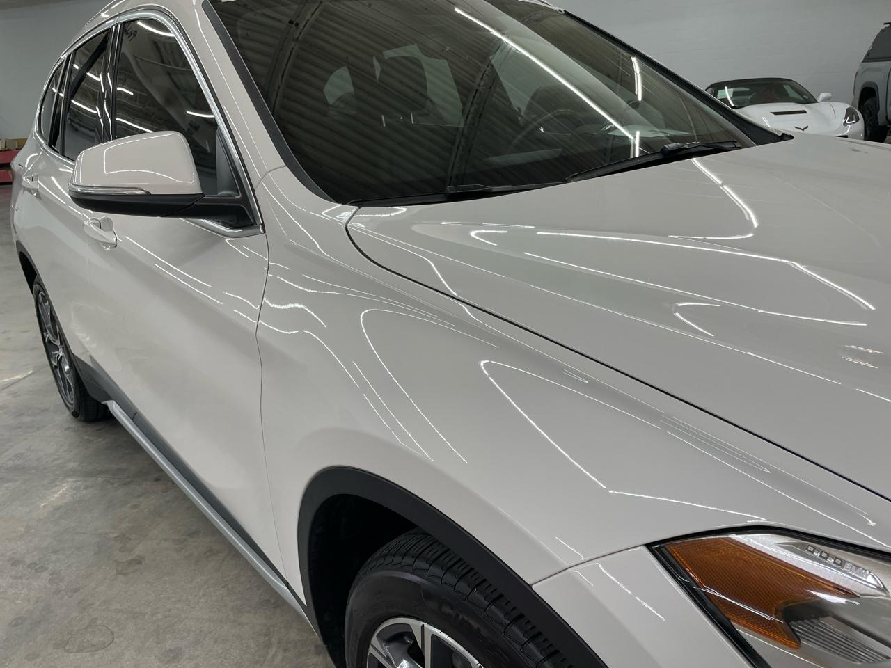 BMW X1 xDrive28i Sports Activity Vehicle 2022