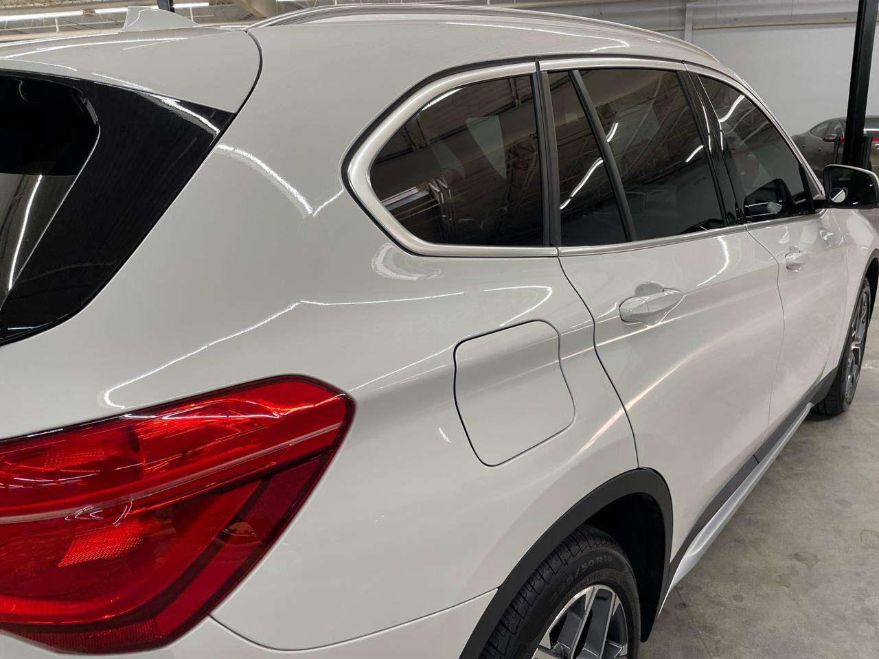 BMW X1 xDrive28i Sports Activity Vehicle 2022