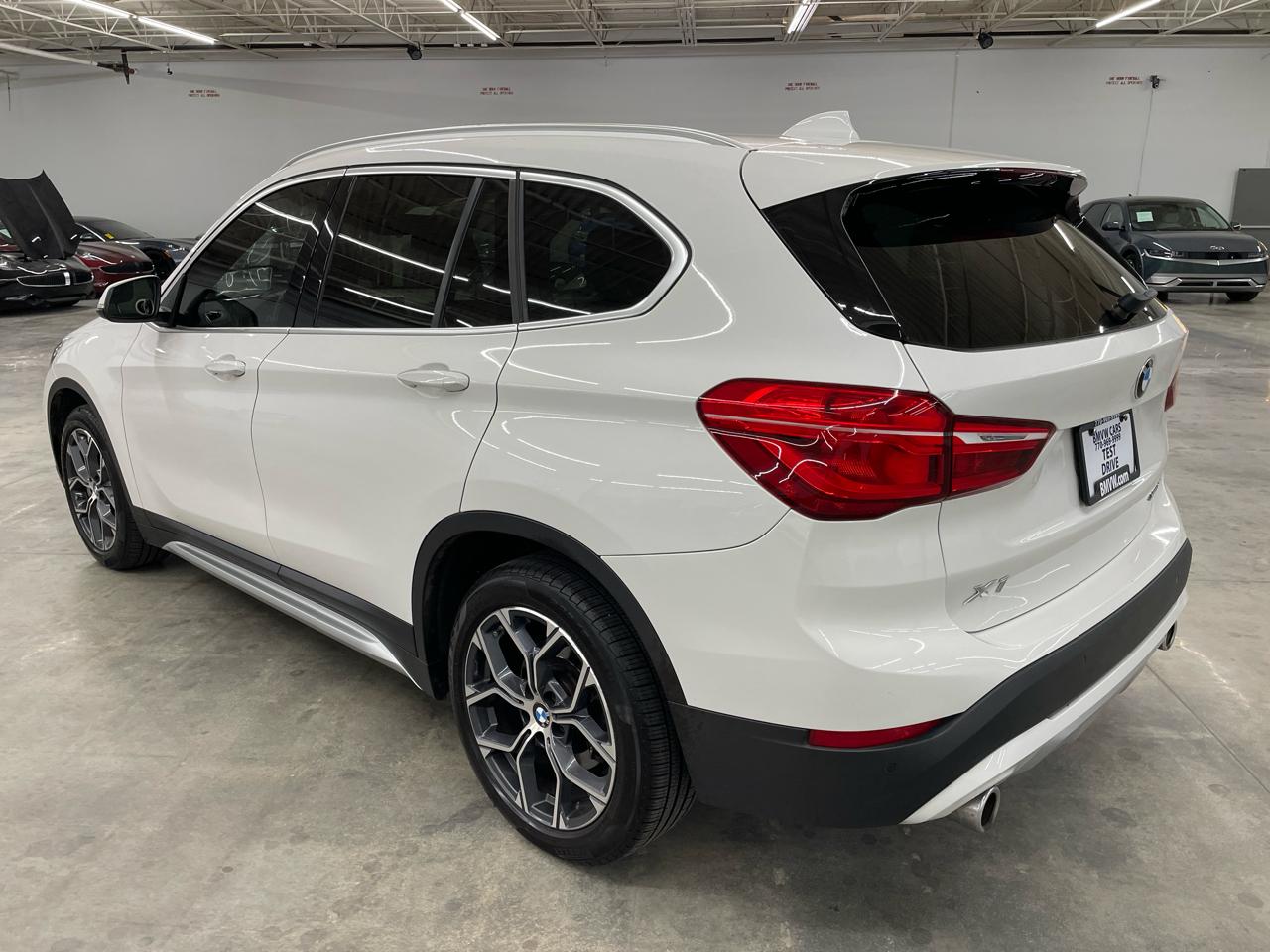 BMW X1 xDrive28i Sports Activity Vehicle 2022
