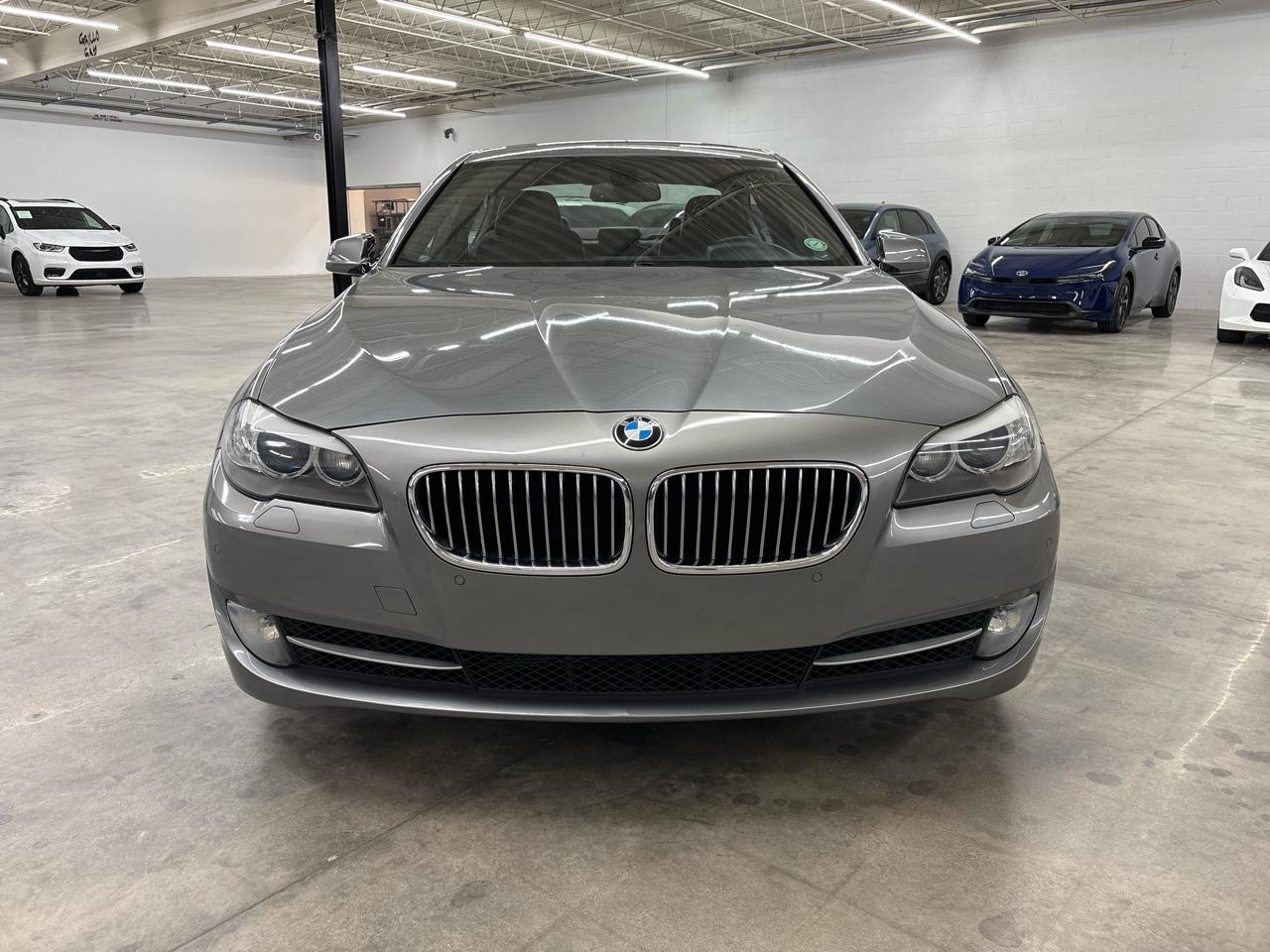 BMW 5 Series 4dr Sdn 535i RWD 2012