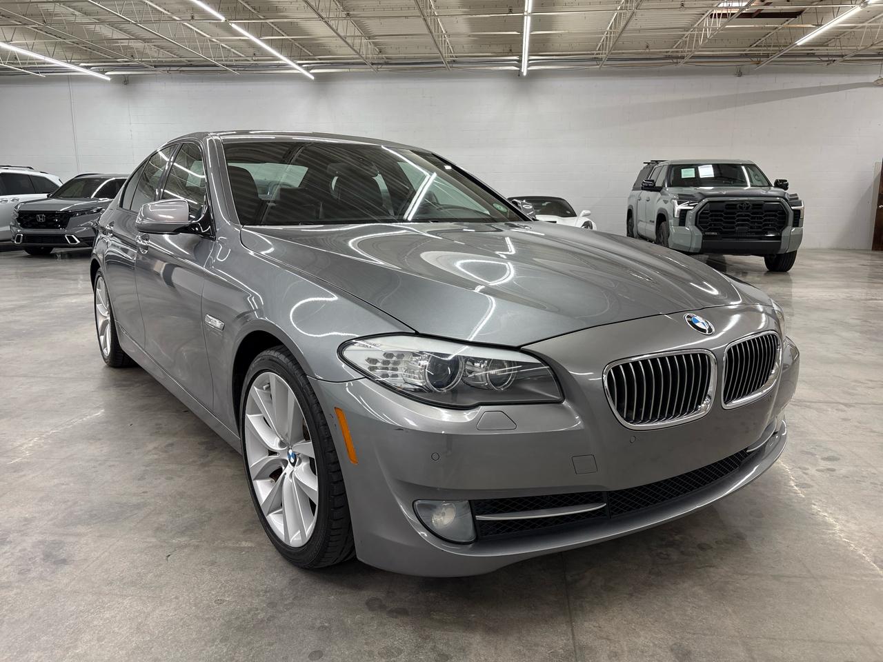 BMW 5 Series 4dr Sdn 535i RWD 2012