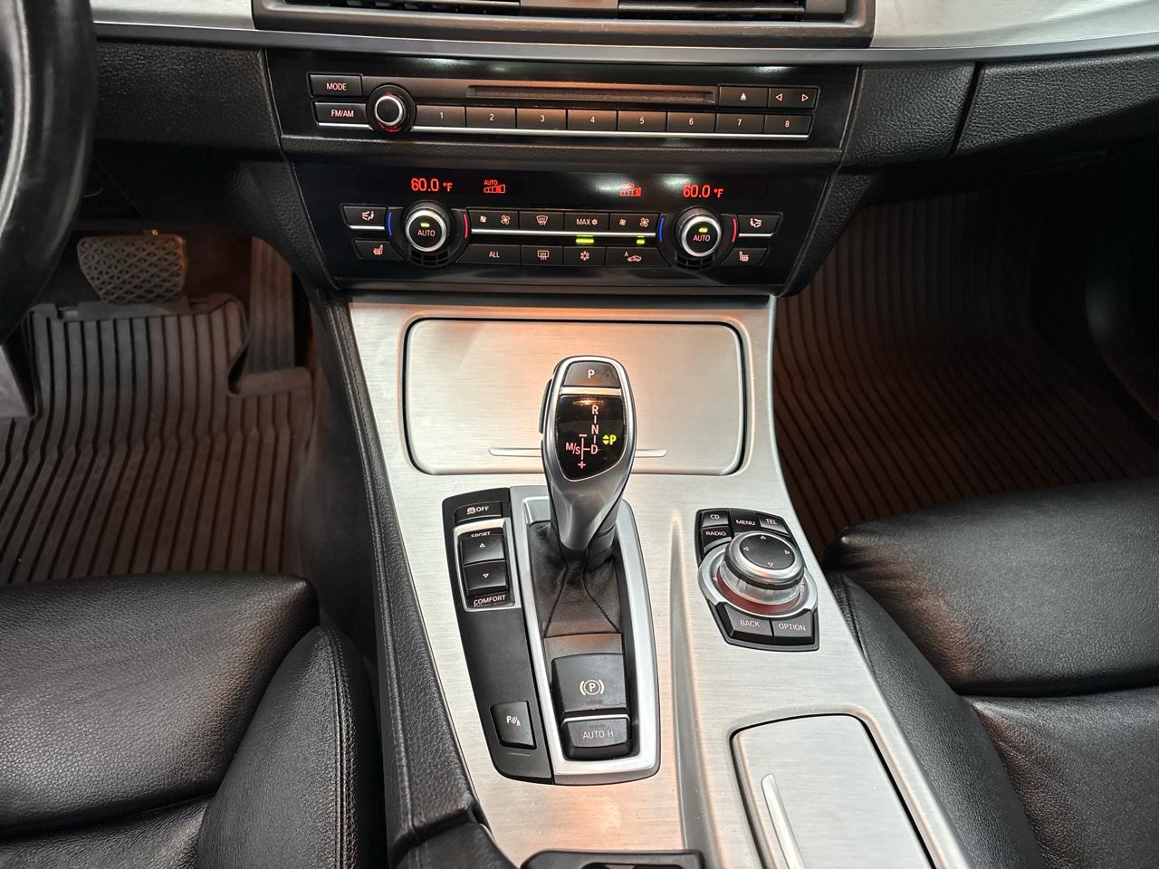 BMW 5 Series 4dr Sdn 535i RWD 2012