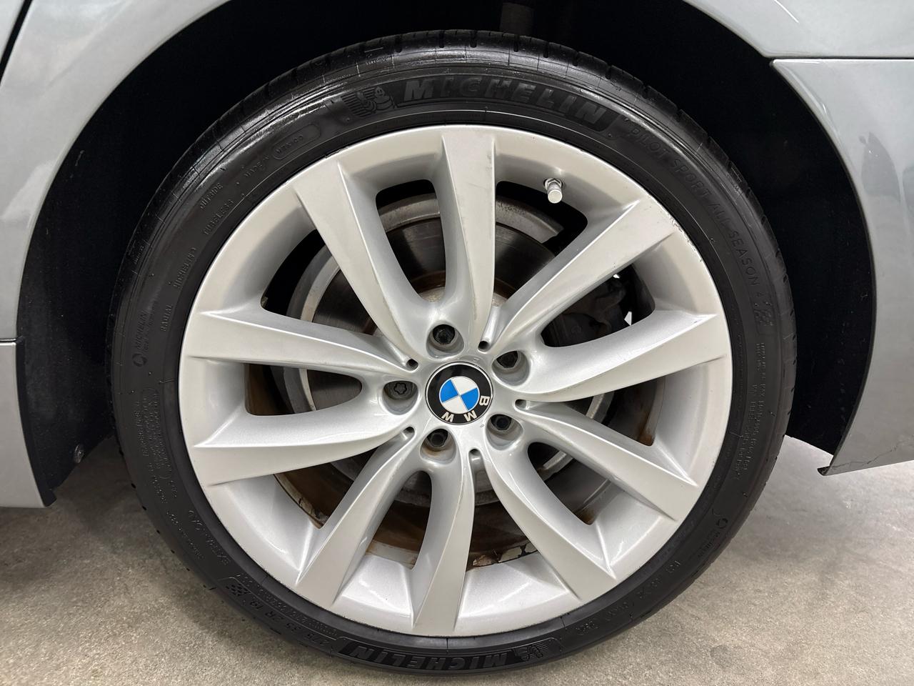 BMW 5 Series 4dr Sdn 535i RWD 2012