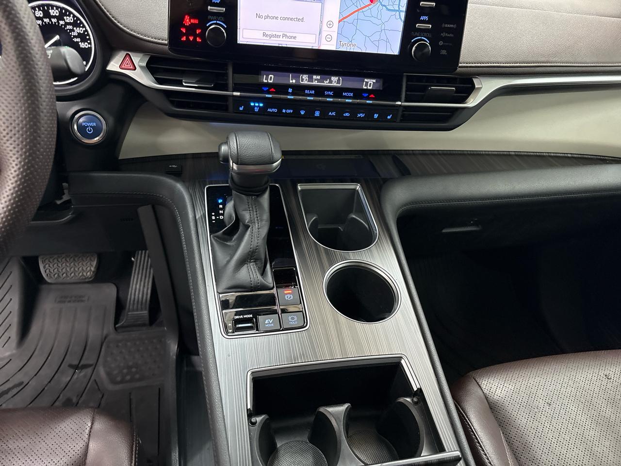 Toyota Sienna Platinum FWD 7-Passenger (Natl) 2023