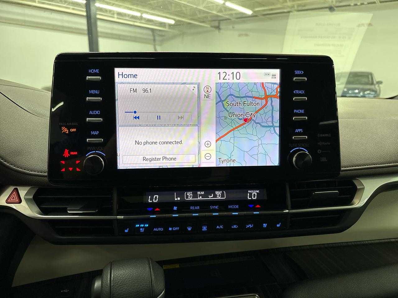 Toyota Sienna Platinum FWD 7-Passenger (Natl) 2023