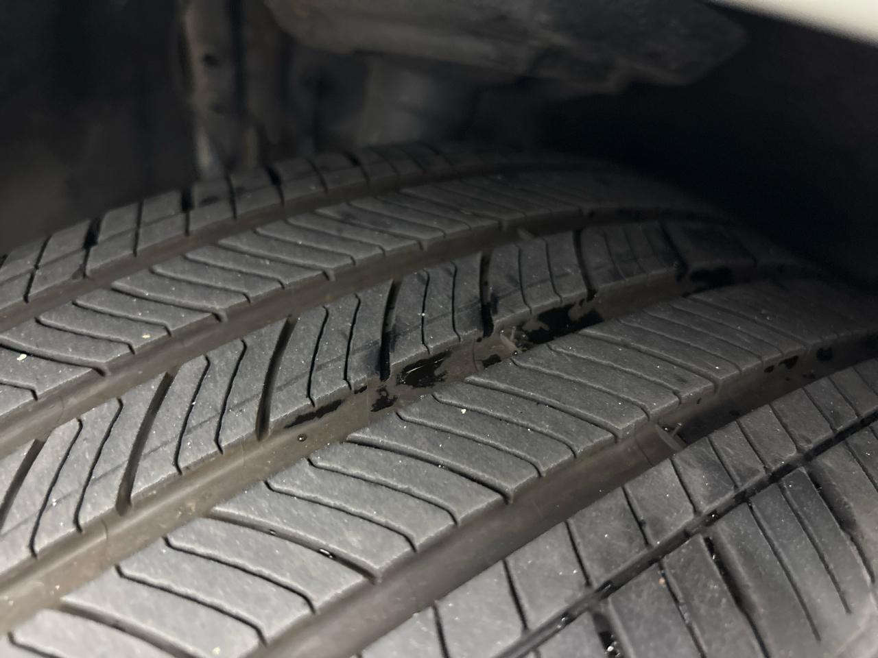 Toyota Sienna Platinum FWD 7-Passenger (Natl) 2023