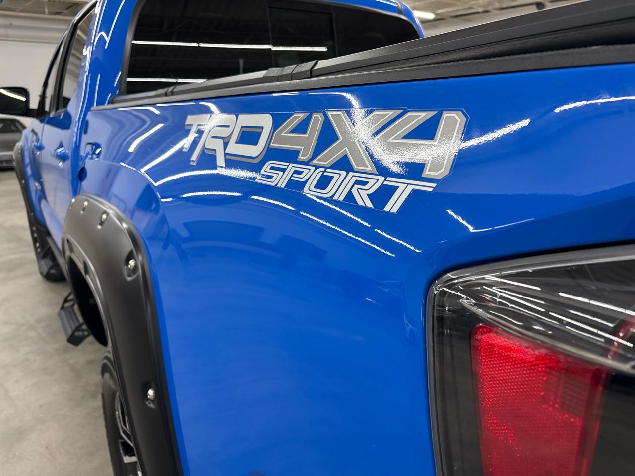 Toyota Tacoma 4WD TRD Off Road Double Cab 5' Bed V6 MT (Natl) 2021