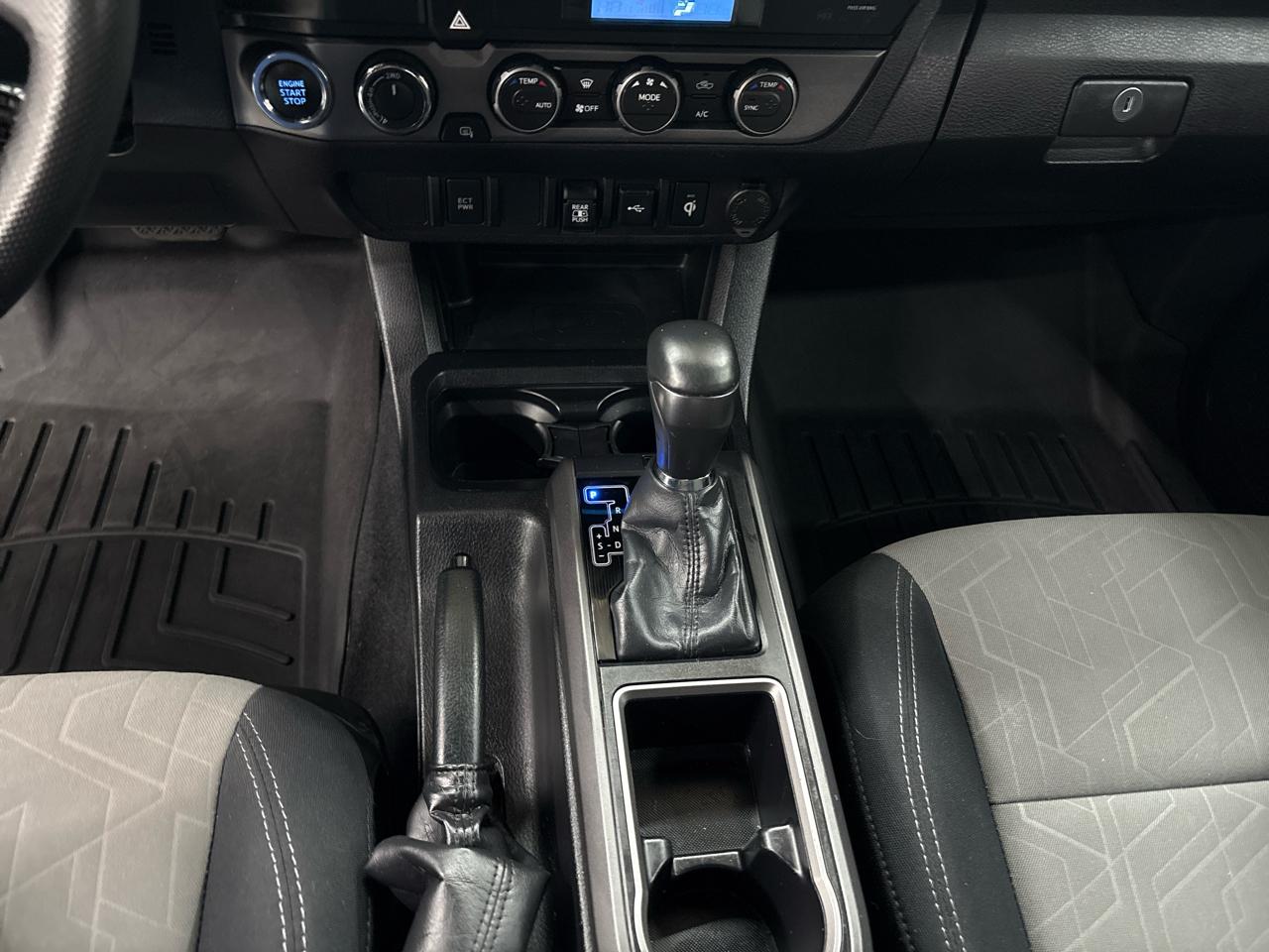 Toyota Tacoma 4WD TRD Off Road Double Cab 5' Bed V6 MT (Natl) 2021