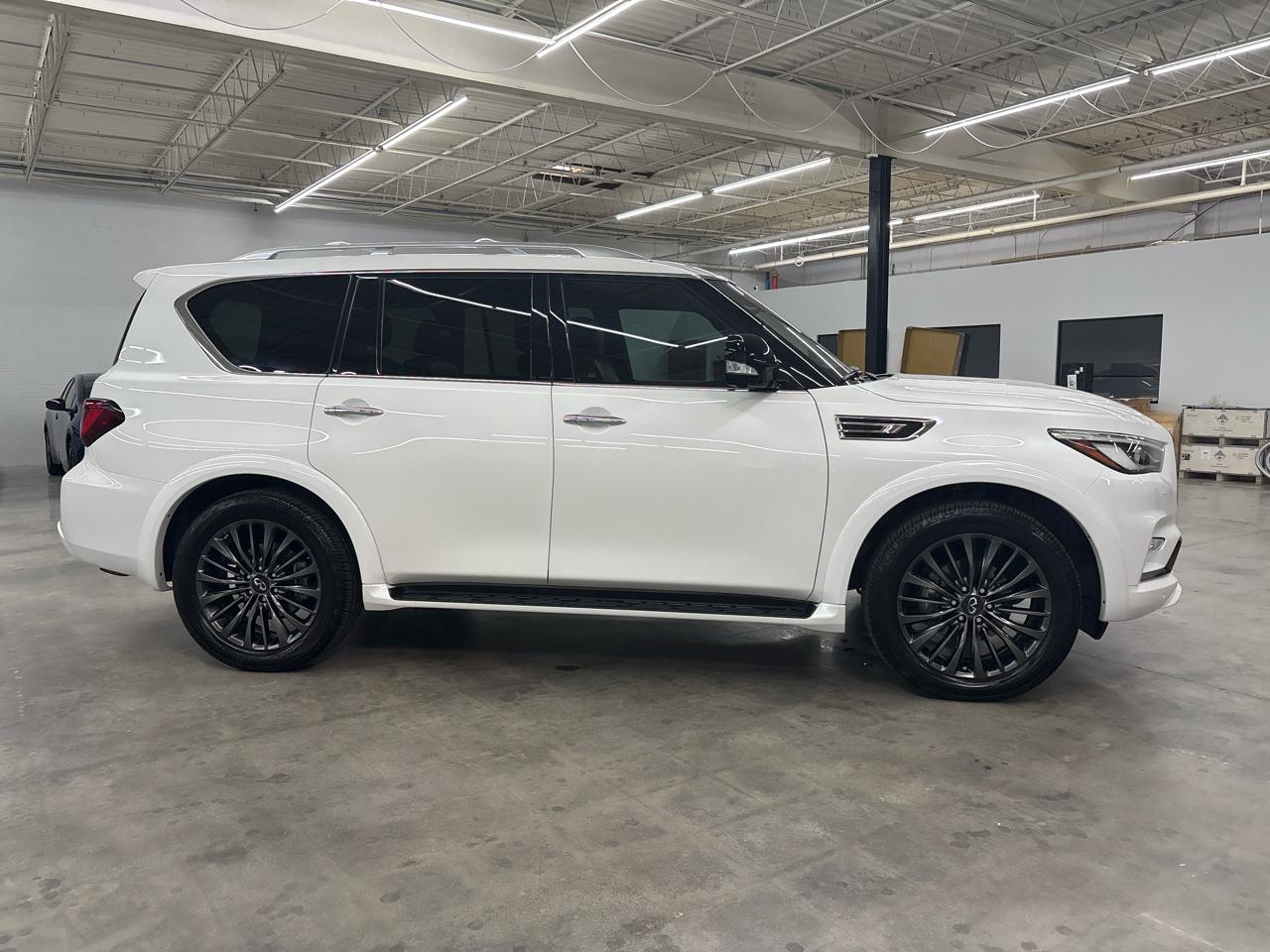Infiniti QX80 PREMIUM SELECT AWD 2022
