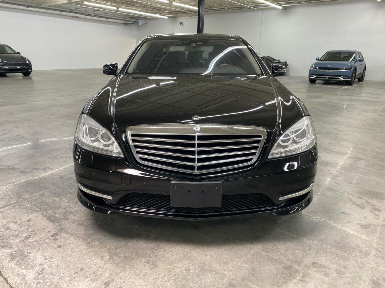 Mercedes-Benz S-Class 4dr Sdn S 550 RWD 2010