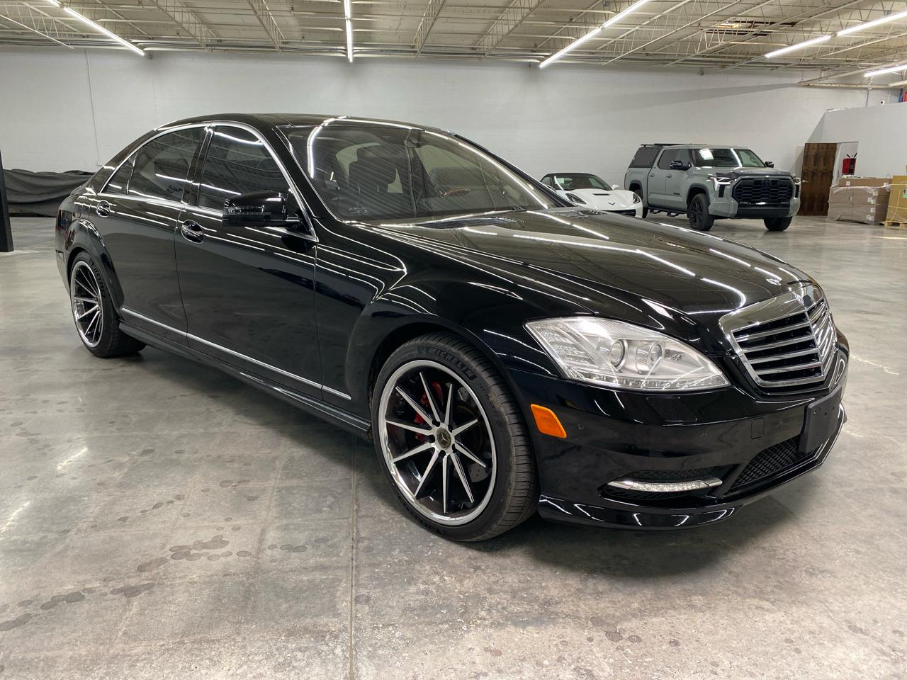 Mercedes-Benz S-Class 4dr Sdn S 550 RWD 2010