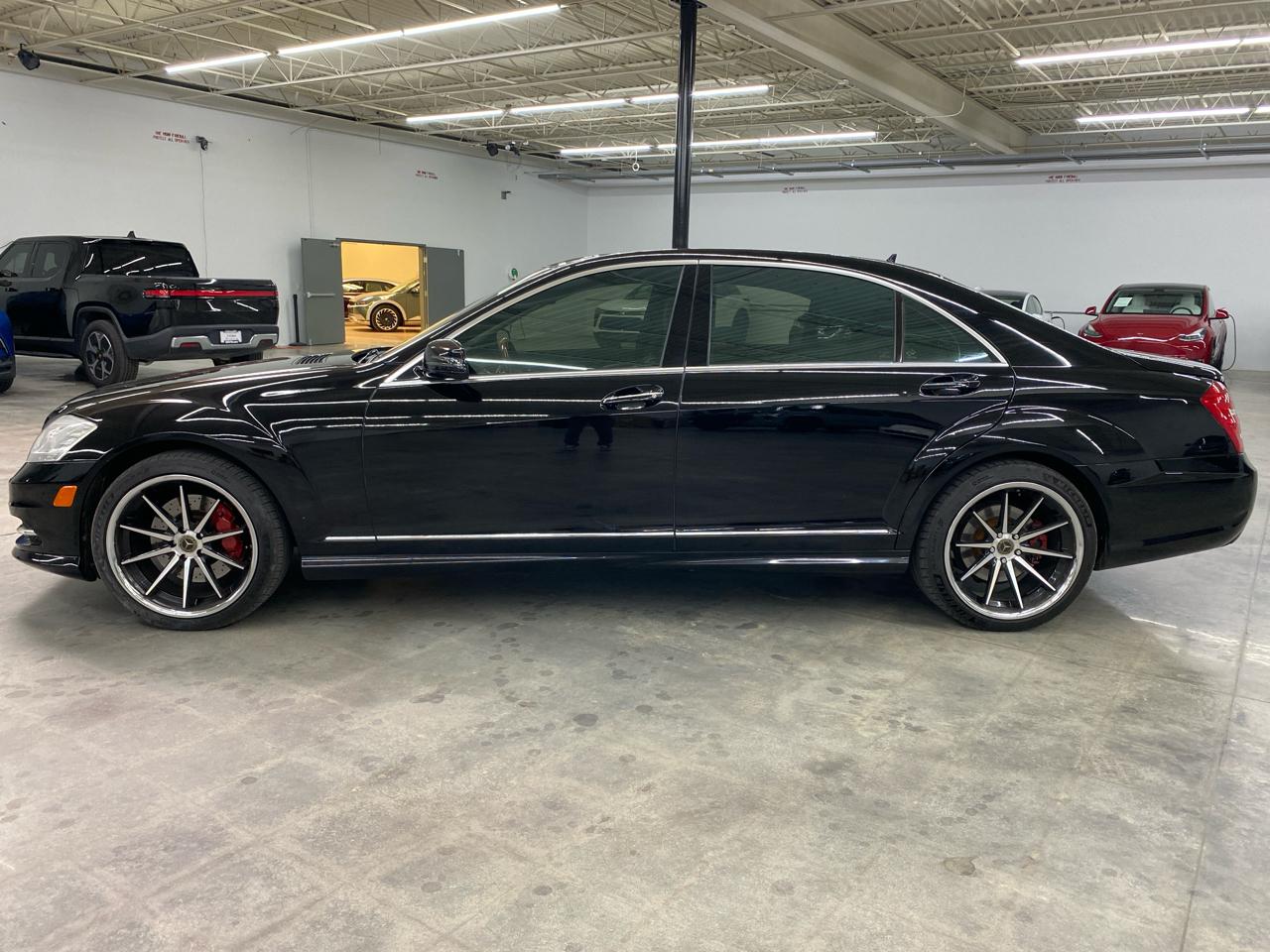 Mercedes-Benz S-Class 4dr Sdn S 550 RWD 2010