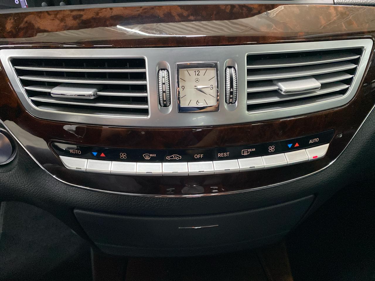 Mercedes-Benz S-Class 4dr Sdn S 550 RWD 2010