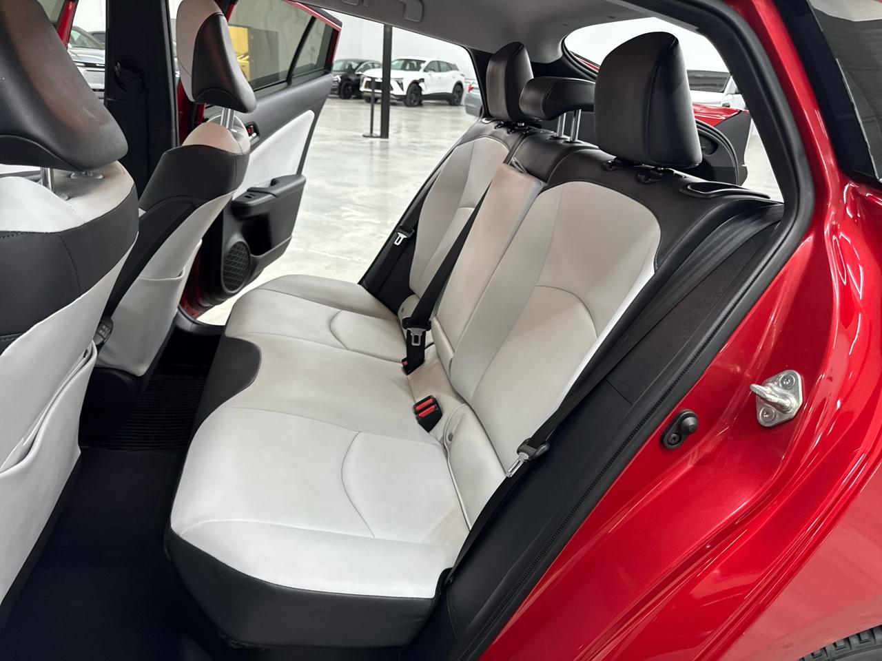 Toyota Prius XLE 2022