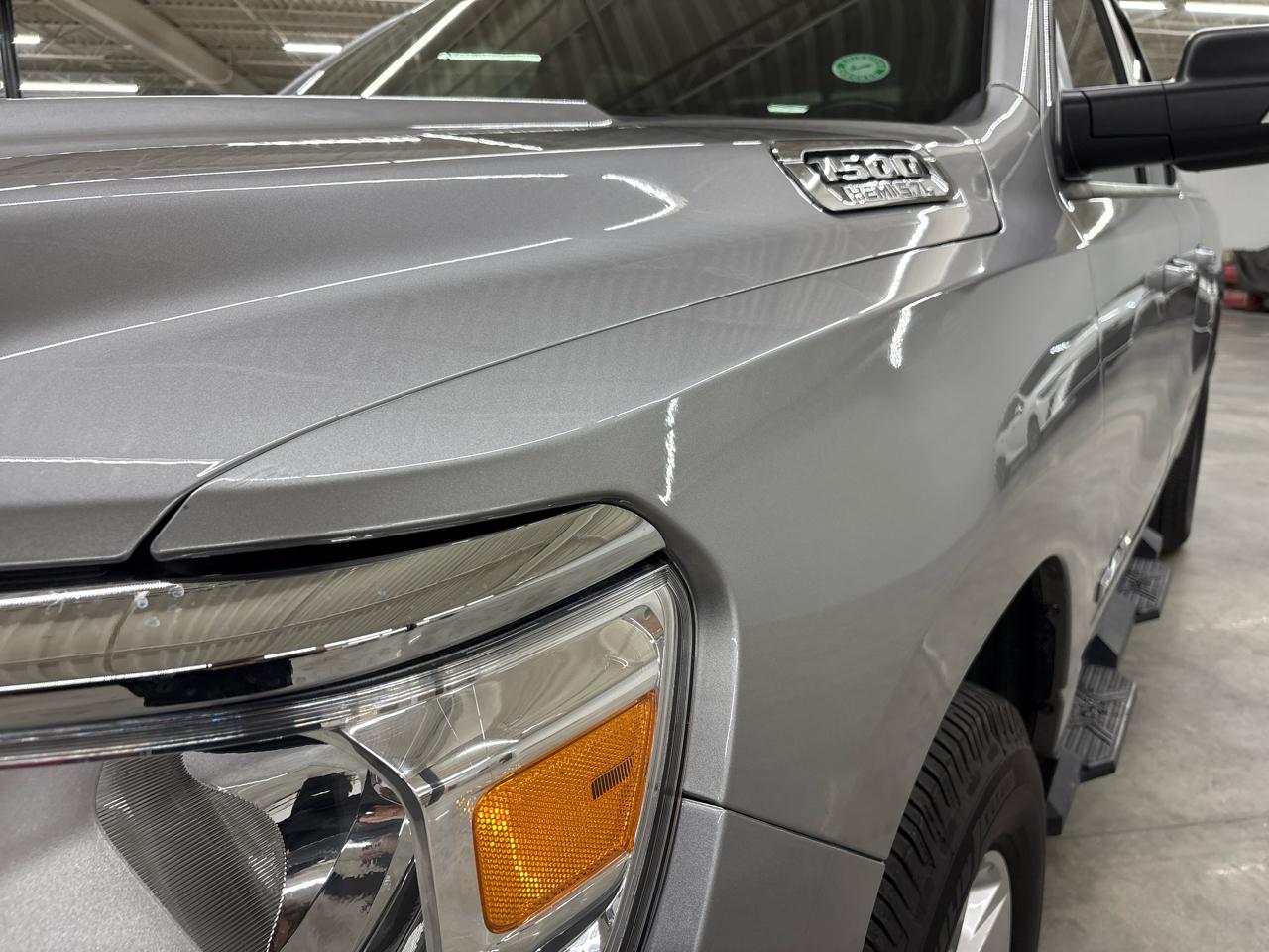 RAM 1500 Big Horn 4x2 Quad Cab 6'4" Box 2022