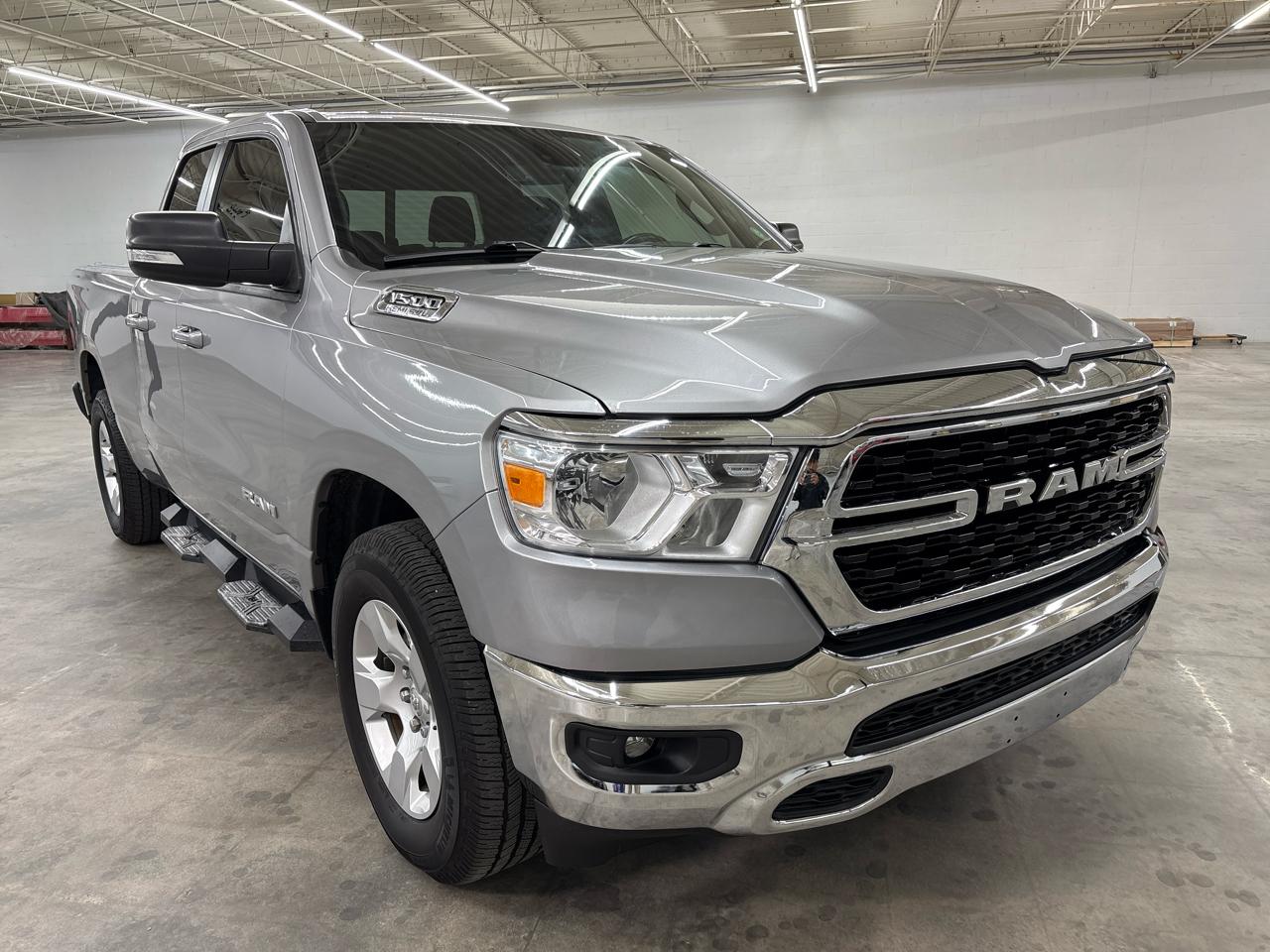 RAM 1500 Big Horn 4x2 Quad Cab 6'4" Box 2022