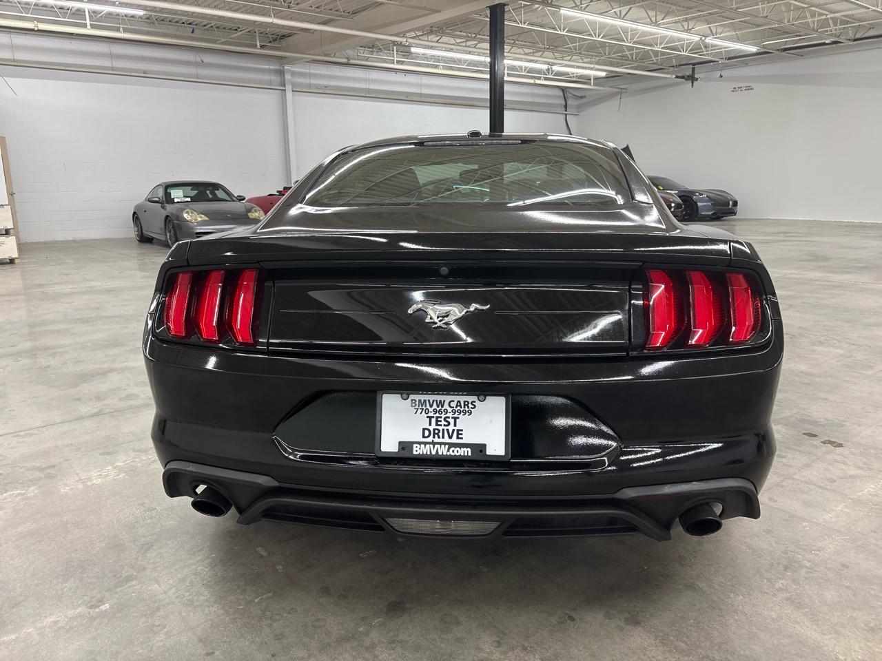 Ford Mustang EcoBoost Coupe 2019