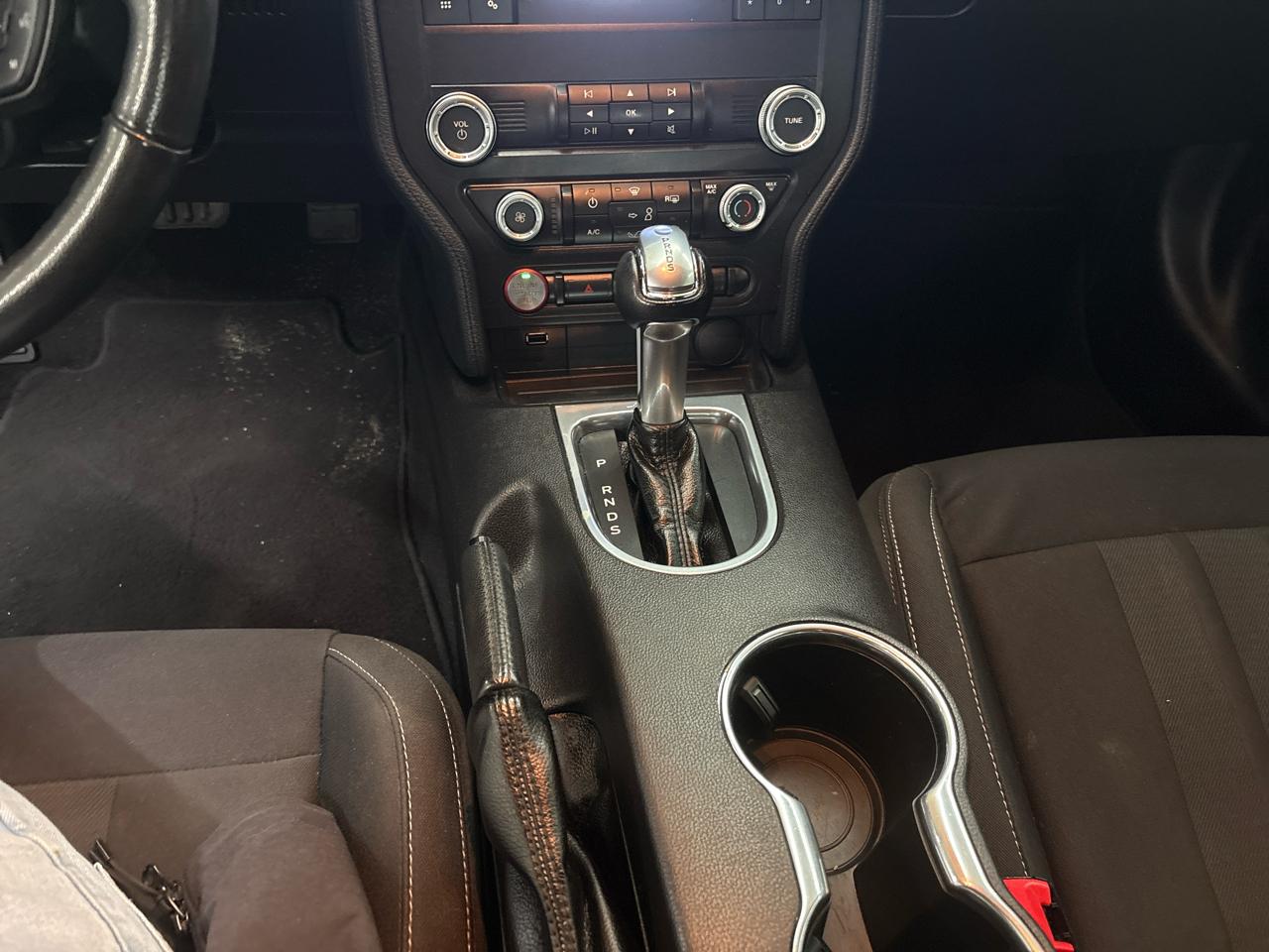 Ford Mustang EcoBoost Coupe 2019