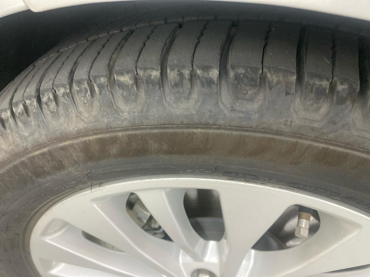 Ford C-Max Energi SE FWD 2017