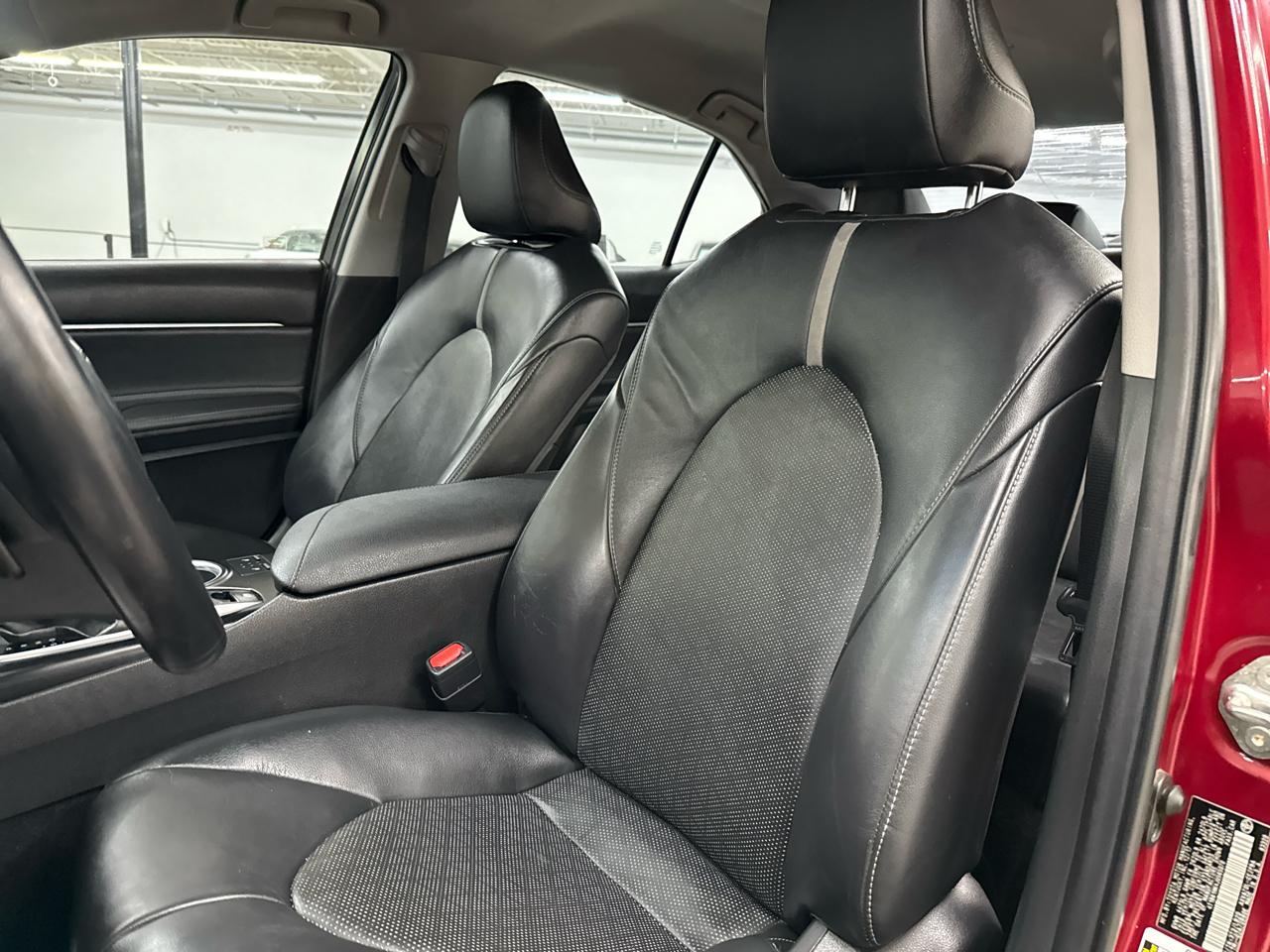 Toyota Camry XSE Auto (Natl) 2018